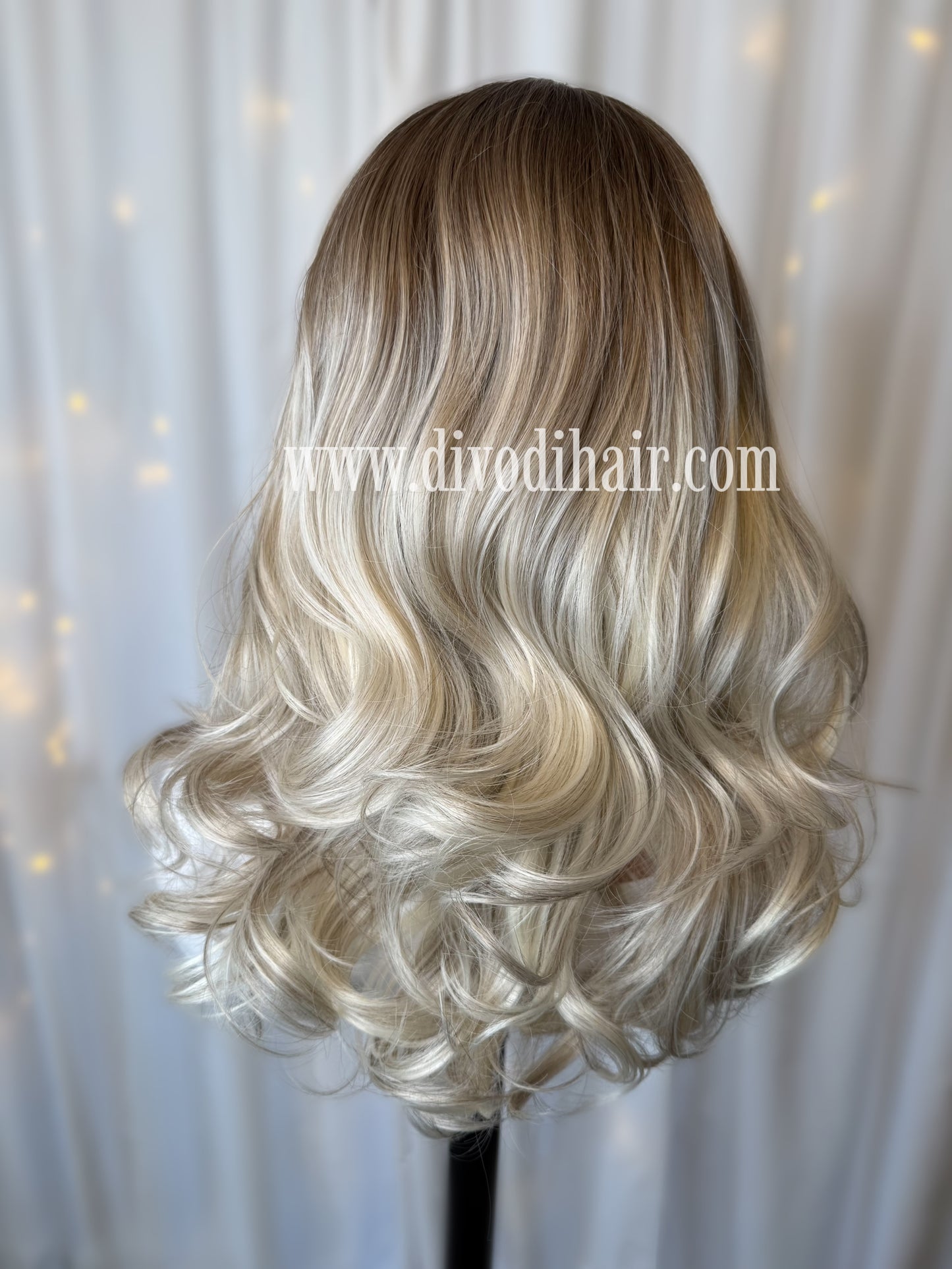 Rooted Ash Blonde Ombre/Balayage-DH302