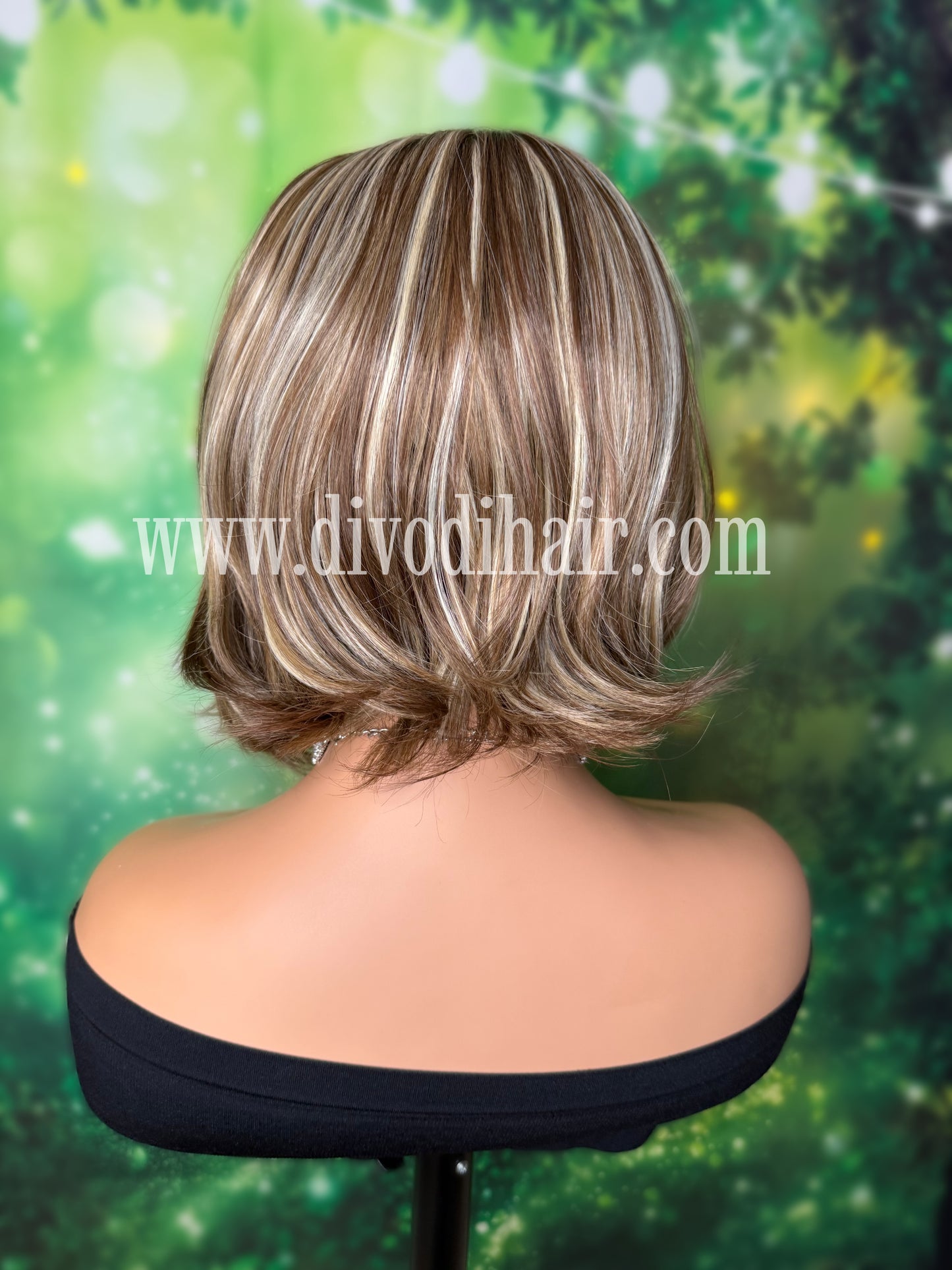 Rooted Brown Wig & Highlights – Heat Resistant Synthetic Fiber-DH342