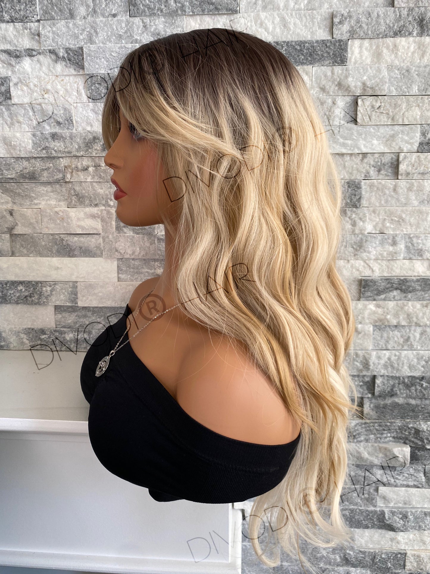 Kelly-Ombre Blonde Non-Lace Wig